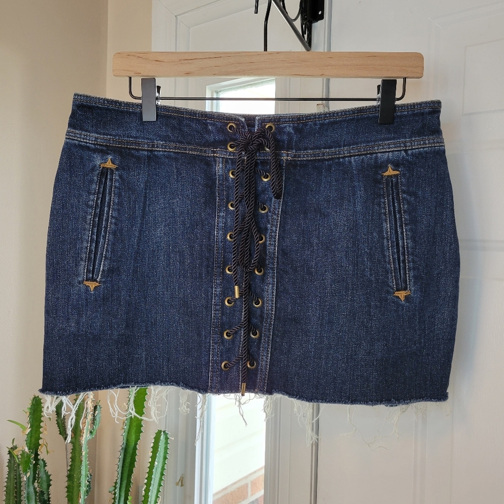 Lauren Ralph Lauren Jeans Co. Mini Dark Wash Lace Up‎ Front Skirt, Size Womens 8